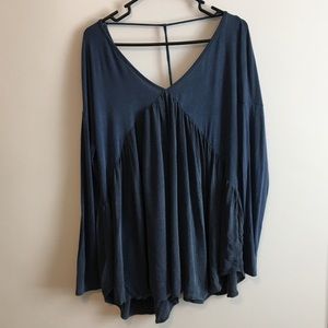 Impressions top blue size large